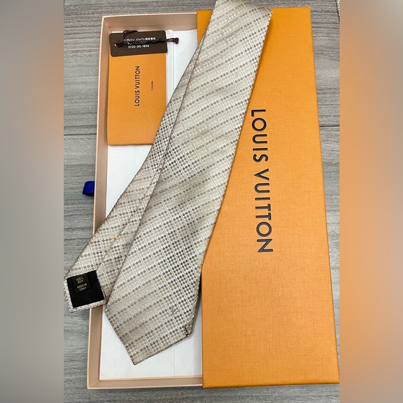 LOUIS VUITTON Neck Tie - Picture 1 of 2